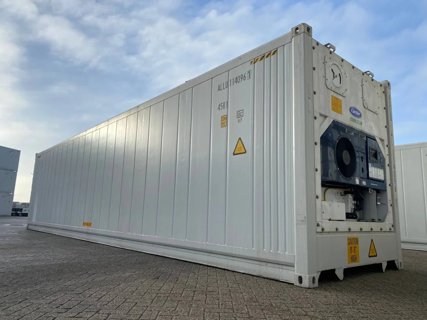 USED 40-FOOT REFRIGERATED CONTAINER