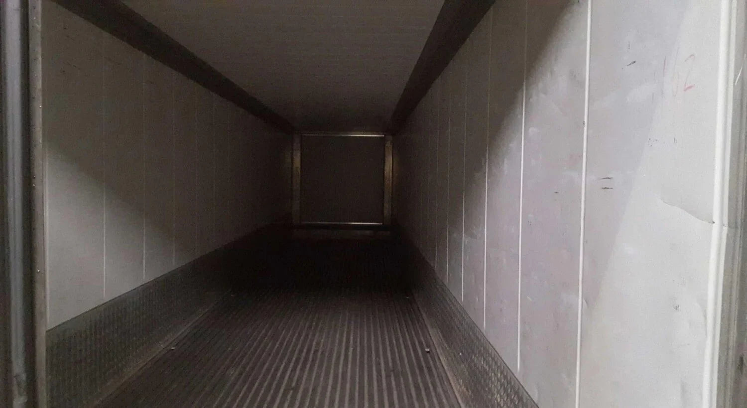 40 FEET ISOTHERMAL CONTAINER