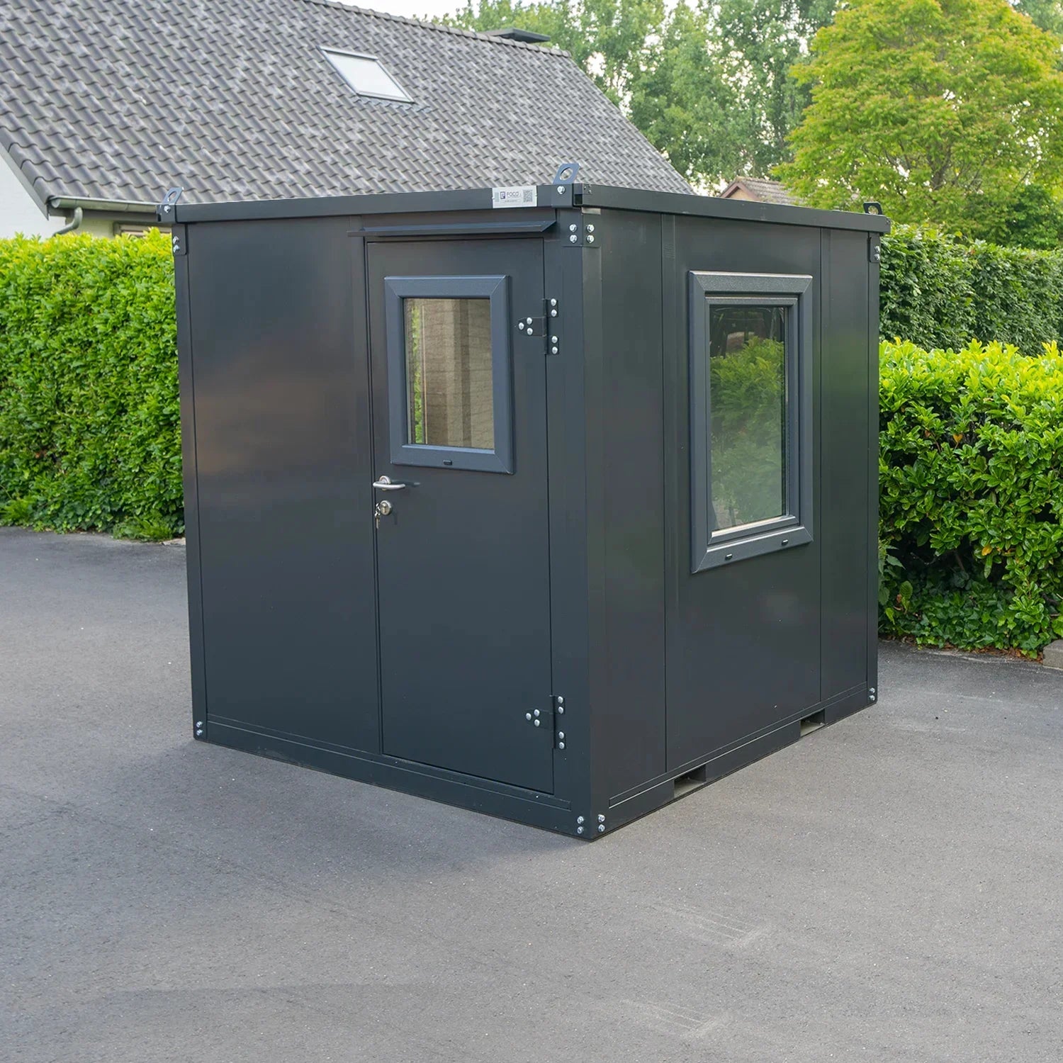 ANTHRACITE OFFICE CONTAINER 2 X 2 METERS