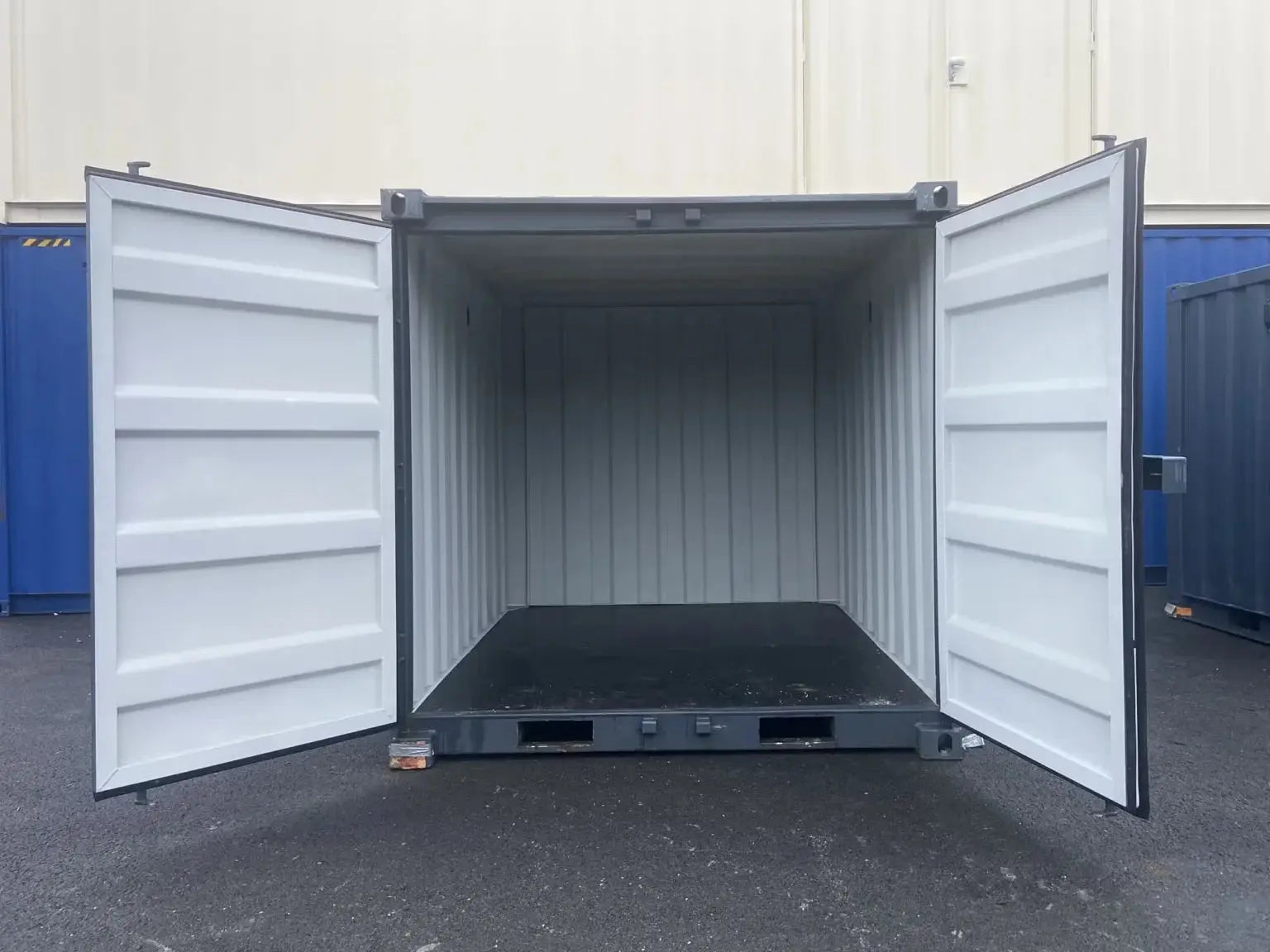 7.5 foot storage container - new 